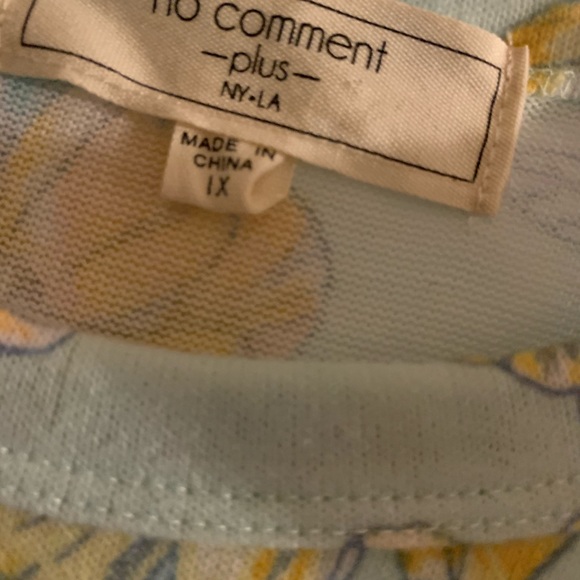 Cold shoulder sweater blouse - Picture 2 of 2